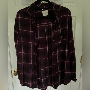 American eagle flannel - size medium